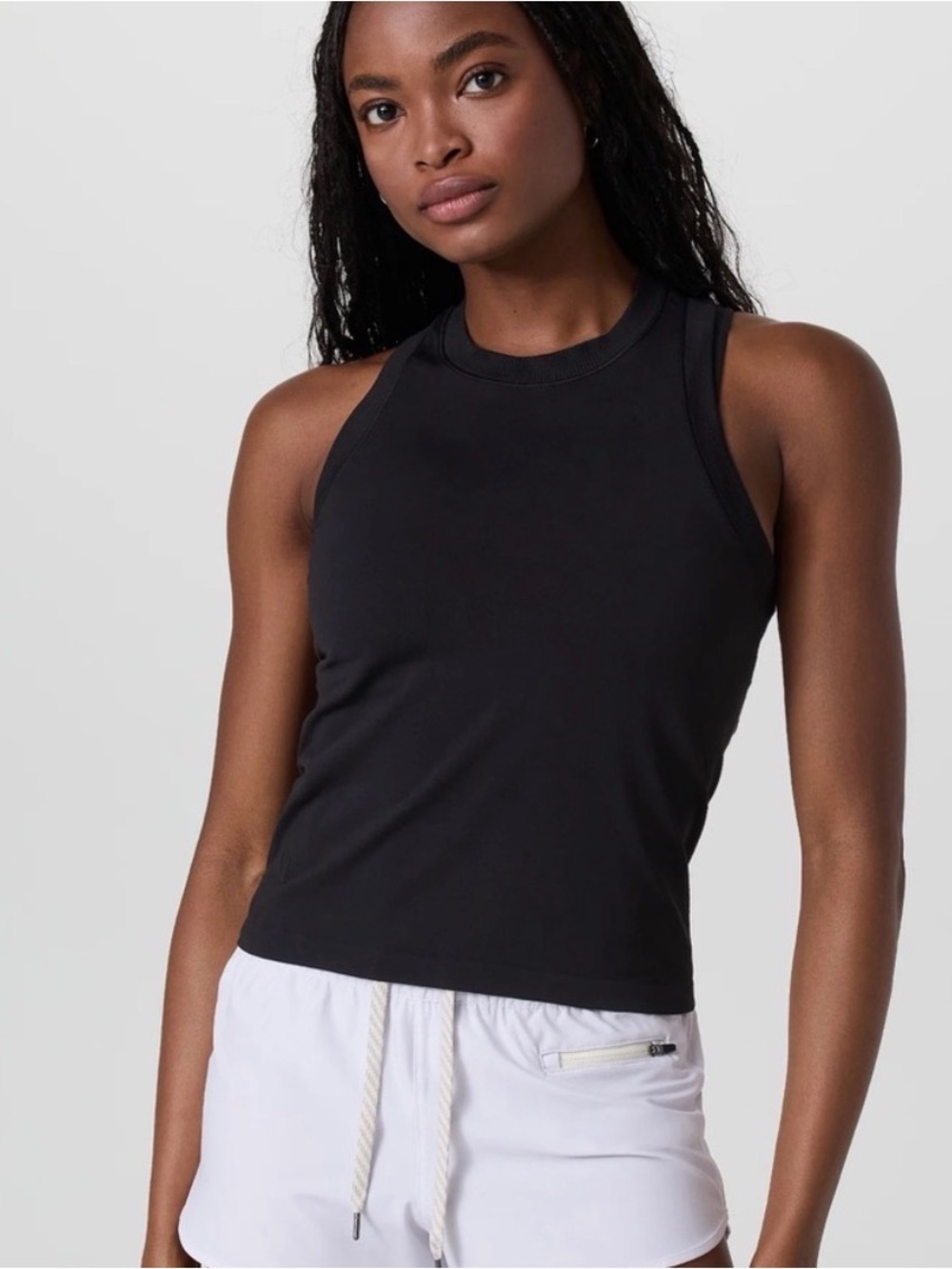 Vuori seamless surge tank black size small